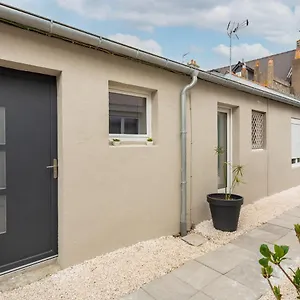 Le Petit Paramé - Beau Studio Rénové Proche Plage , Saint-Malo France