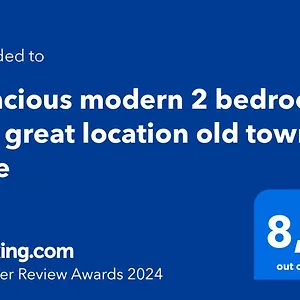 Spacious Modern 2 Bedroom Flat Great Location Old Town + Annecy